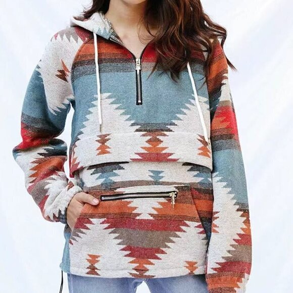 THE CHUMANI LADIES AZTEC PRINT HOODIE - Picture 3 of 6